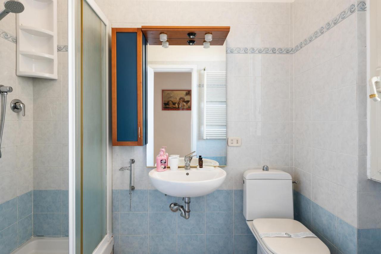 Lulli Cozy Apartment With Balcony Florence Exterior photo
