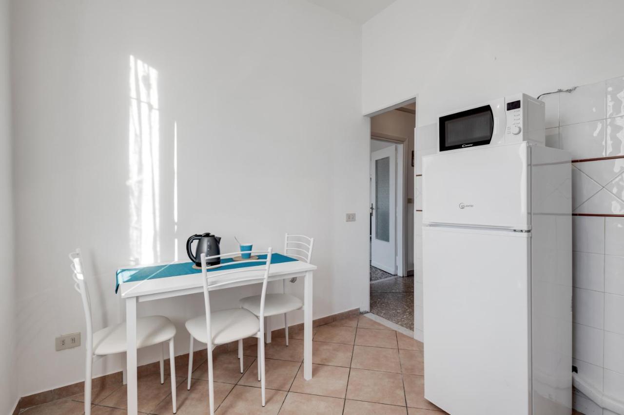 Lulli Cozy Apartment With Balcony Florence Exterior photo